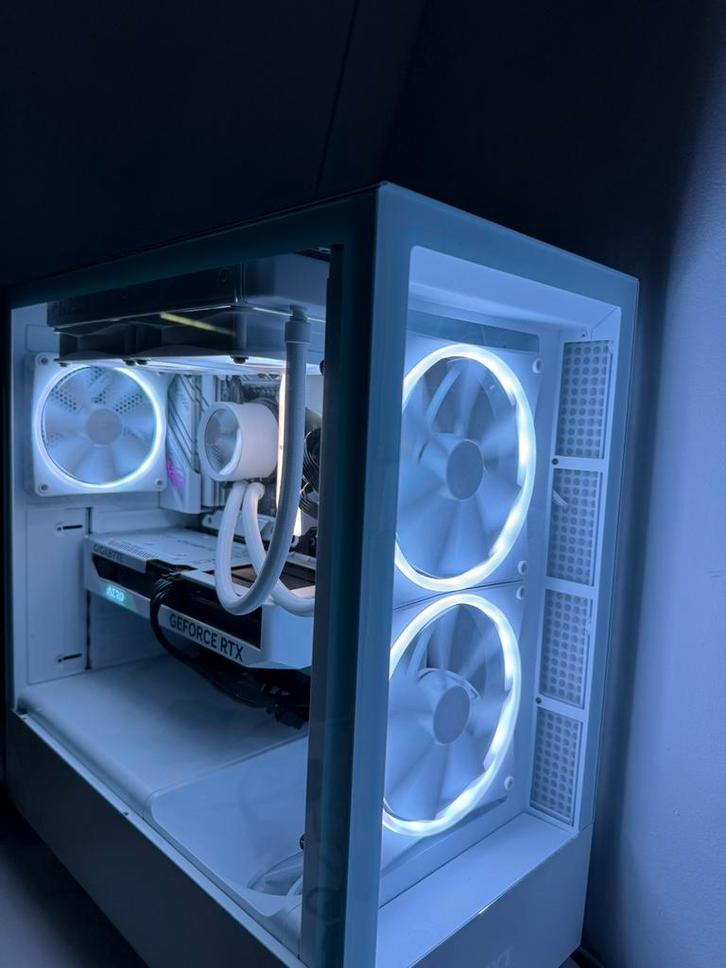 Gaming PC 4060ti, Computers en Software, Desktop Pc's, Zo goed als nieuw, 4 Ghz of meer, Gaming, Ophalen of Verzenden