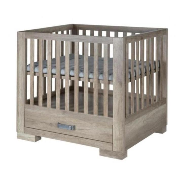 Box Kidsmill Brent Oldwood te koop, Kinderen en Baby's, Boxen, Gebruikt, Rechthoekig, In hoogte verstelbaar, Lade, Ophalen