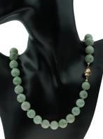 Jade Nefriet robuuste 14k gouden slot dames vintage ketting, Sieraden, Tassen en Uiterlijk, Antieke sieraden, Verzenden, Goud