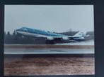 Foto van een opstijgende KLM Boeing 747 (F953), Verzamelen, Luchtvaart en Vliegtuigspotten, Ophalen of Verzenden, Gebruikt, Kaart, Foto of Prent