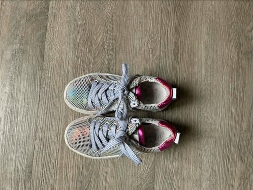 Meisjes sneakers mt. 28, Kinderen en Baby's, Kinderkleding | Schoenen en Sokken, Zo goed als nieuw, Schoenen, Meisje, Ophalen of Verzenden