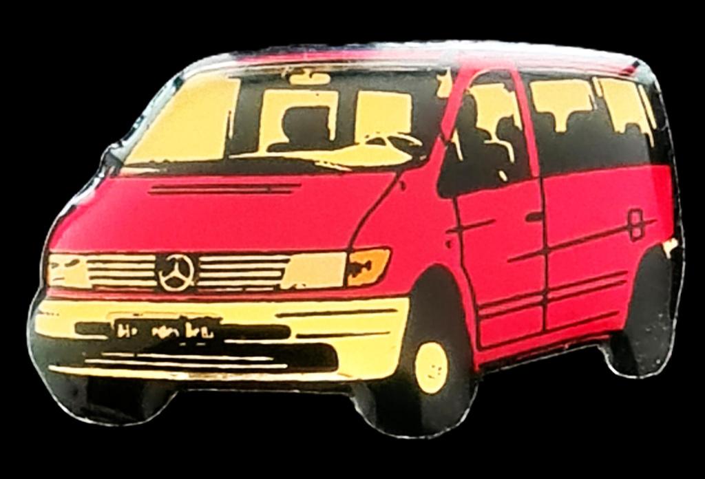 Mercedes- Benz Vito pin- rood, Ophalen of Verzenden, Nieuw, Transport, Speldje of Pin
