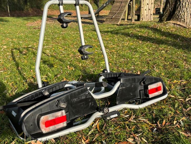 Te koop Thele fietsendrager EP 916., Auto diversen, Fietsendragers, Zo goed als nieuw, Trekhaakdrager, 2 fietsen, Elektrische fiets