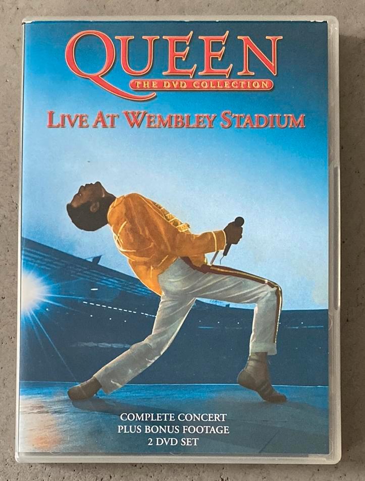 Queen - Live at Wembley Stadium  2-dvd set, Cd's en Dvd's, Dvd's | Muziek en Concerten, Zo goed als nieuw, Muziek en Concerten