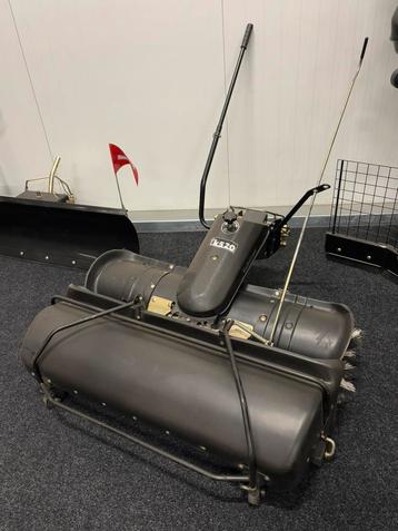 Tielburger TK520 aanbouw veegmachine beschikbaar voor biedingen