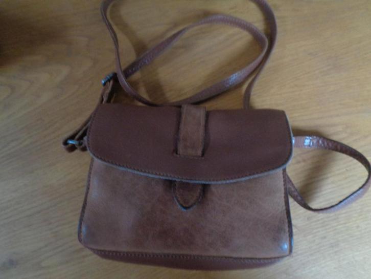 COWBOYSBAG bruine leren schoudertas, Sieraden, Tassen en Uiterlijk, Tassen | Schoudertassen, Zo goed als nieuw, Overige merken