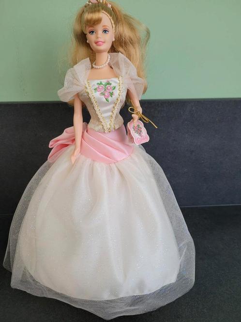Birthday wishes Collectors item barbie, Verzamelen, Poppen, Zo goed als nieuw, Pop, Ophalen of Verzenden