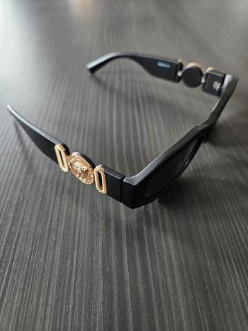 Zonnebril Unisex Zwart beschikbaar voor biedingen