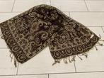 Nieuw Grote bruine damessjaal  maat  70 cm. Bij 175, Ophalen of Verzenden, Zo goed als nieuw, Maat 46/48 (XL) of groter, Sjaal