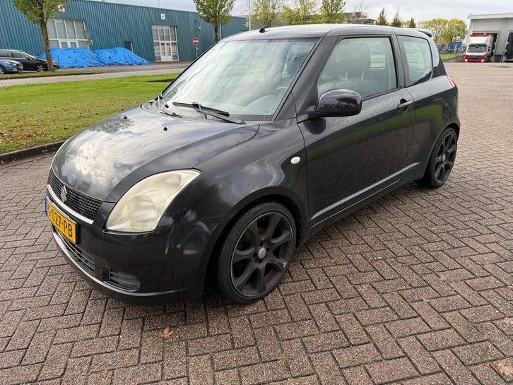 Suzuki Swift 1.3 GA Airco, Auto's, Suzuki, Particulier, Te koop, Swift, ABS, Airbags, Airconditioning, Emergency brake assist