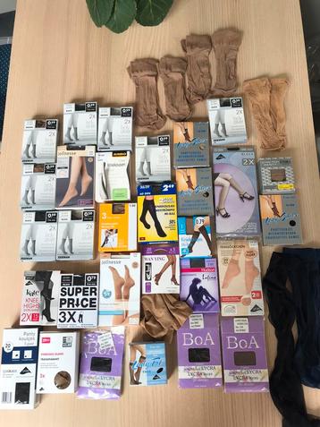 Dames panty kousjes. beschikbaar voor biedingen