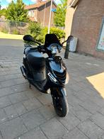 Piaggio zip, Fietsen en Brommers, Scooters | Piaggio, Ophalen of Verzenden, Zo goed als nieuw, Zip