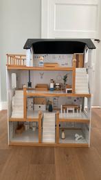 Poppenhuis Petit Amelie, Ophalen, Zo goed als nieuw, Poppenhuis