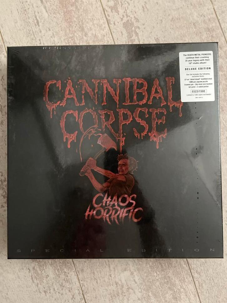 Cannibal Corpse - Chaos Horrific Deluxe Boxset Nieuw, Cd's en Dvd's, Cd's | Hardrock en Metal, Nieuw in verpakking, Boxset, Ophalen of Verzenden