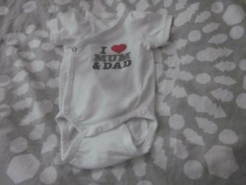 Nw wit/zwart/rood overslagrompertje I love Mum & Dad 50/56 beschikbaar voor biedingen