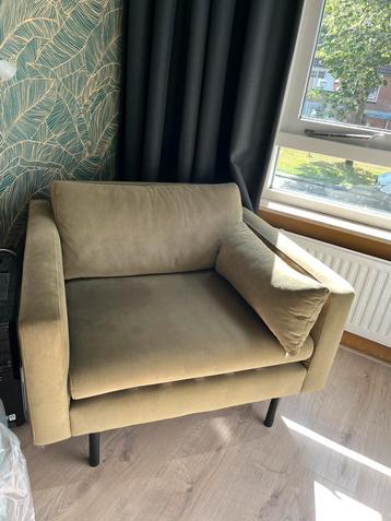 Groene stoffen stoel (lounge) beschikbaar voor biedingen