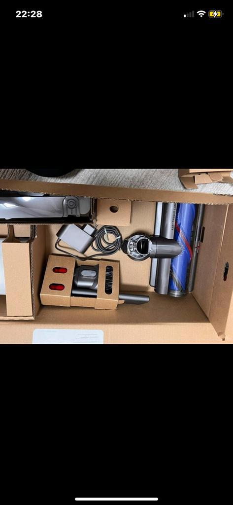 Dyson V15  detect  ACCESSOIRES..!!, Tickets en Kaartjes, Kortingen en Cadeaubonnen, Drie personen of meer, Overige typen, Kortingsbon