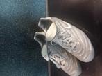 In goede staat voetbalschoenen van nike maat 40, Maat XS of kleiner, Ophalen of Verzenden, Zo goed als nieuw, Schoenen