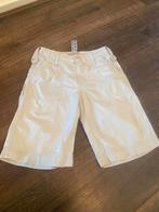 Burberry short maat 116/122, Ophalen of Verzenden, Zo goed als nieuw, Jongen, Broek