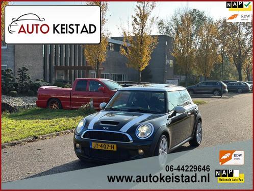 Mini Mini 1.6 Cooper S 174PK AUTOMAAT PANORAMA/XENON/NAVIGAT, Auto's, Mini, Bedrijf, Te koop, Cooper S, ABS, Airbags, Airconditioning