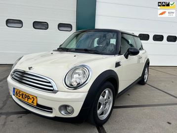 Mini Mini 1.6 Cooper Business Line beschikbaar voor biedingen