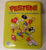 PESTEN kaartspel in blikken doos Identity Games + spelregels, Hobby en Vrije tijd, Gezelschapsspellen | Kaartspellen, Een of twee spelers
