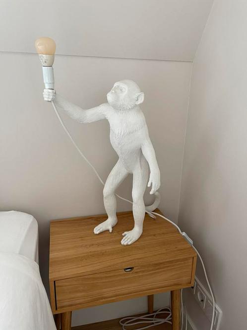 Toffe Seletti Monkey tafellamp wit, Huis en Inrichting, Lampen | Tafellampen, Gebruikt, 50 tot 75 cm, Overige materialen, Ophalen