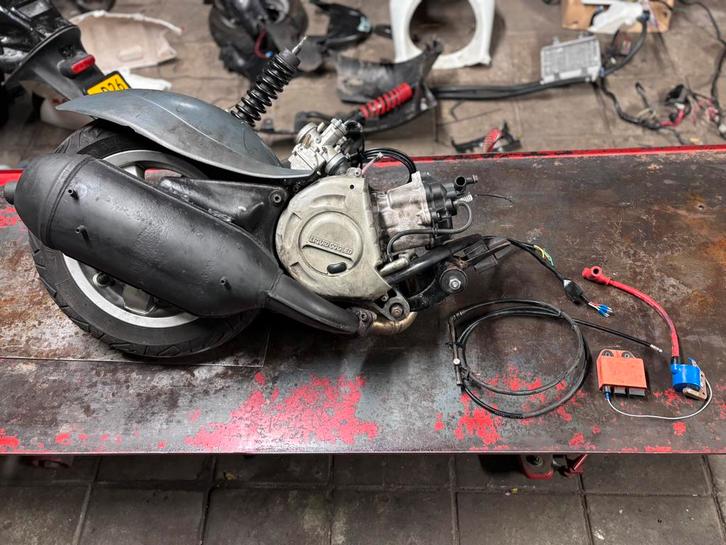 Gilera runner m07 SD 172cc malossi blok motorblok, Fietsen en Brommers, Brommeronderdelen | Scooters, Zo goed als nieuw, Piaggio