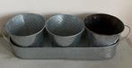 Tray met 3 zinken plantenpotjes, Tuin en Terras, Bloempotten, Overige materialen, Rond, Ophalen of Verzenden, Zo goed als nieuw