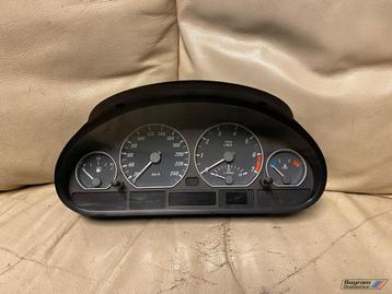Bmw  E46 coupe tellerbak tacho km teller cabrio 3-serie ring beschikbaar voor biedingen