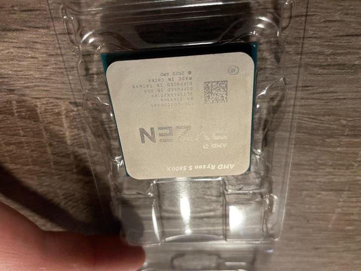 AMD ryzen 5 5600 x + cooler + ram, Computers en Software, Processors, Gebruikt, 6-core, 3 tot 4 Ghz, Ophalen of Verzenden