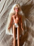 Barbie mattel. Met paarse ring. 1966 China., Kinderen en Baby's, Speelgoed | Poppen, Verzenden, Gebruikt, Barbie