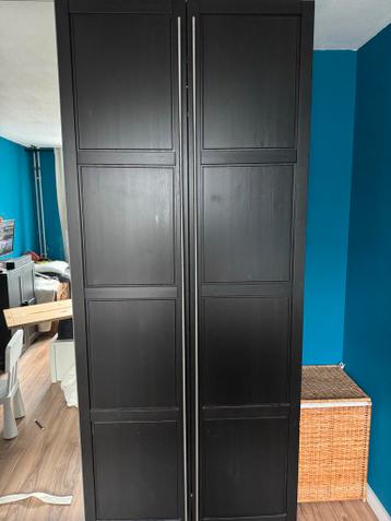 Zwarte IKEA Pax kastdeuren - afbeelding 1