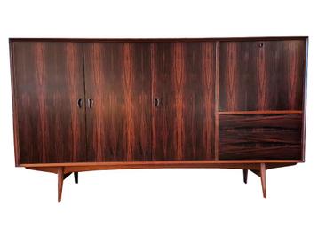 Zeldzaam vintage Oswald Vermaercke design rosewood Highboard beschikbaar voor biedingen