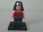 Minifiguur/Poppetje Super Heroes: Wonder Woman, Kinderen en Baby's, Speelgoed | Duplo en Lego, Verzenden, Zo goed als nieuw, Lego
