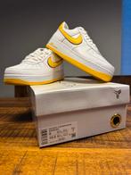 Nike Air Force 1 Low Kobe Lakers Maat 42.5, Ophalen of Verzenden, Nieuw, Wit, Sneakers of Gympen