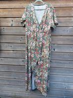 Lange groene bewerkte jurk nieuw 1 maat, Maat 38/40 (M), Nieuw, Ophalen of Verzenden, Onder de knie