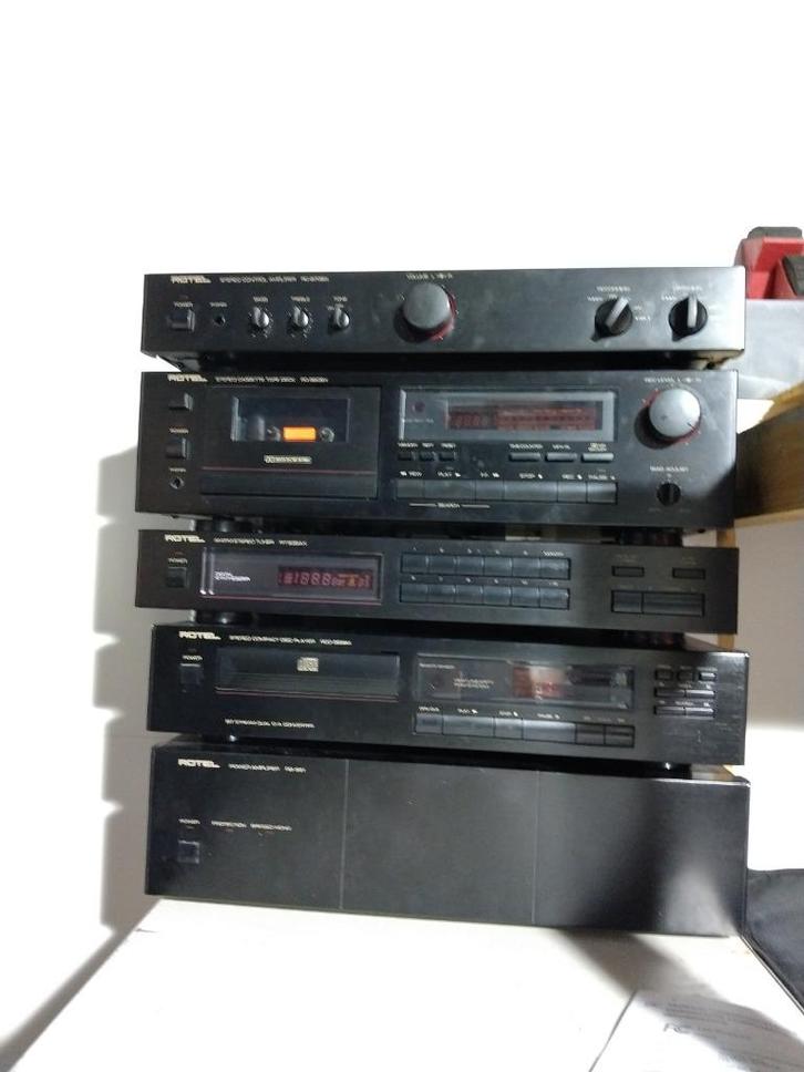 ROTEL R series compleet werkend. Amp, preamp, CD, Tape, Tune, Audio, Tv en Foto, Versterkers en Receivers, Zo goed als nieuw, Stereo