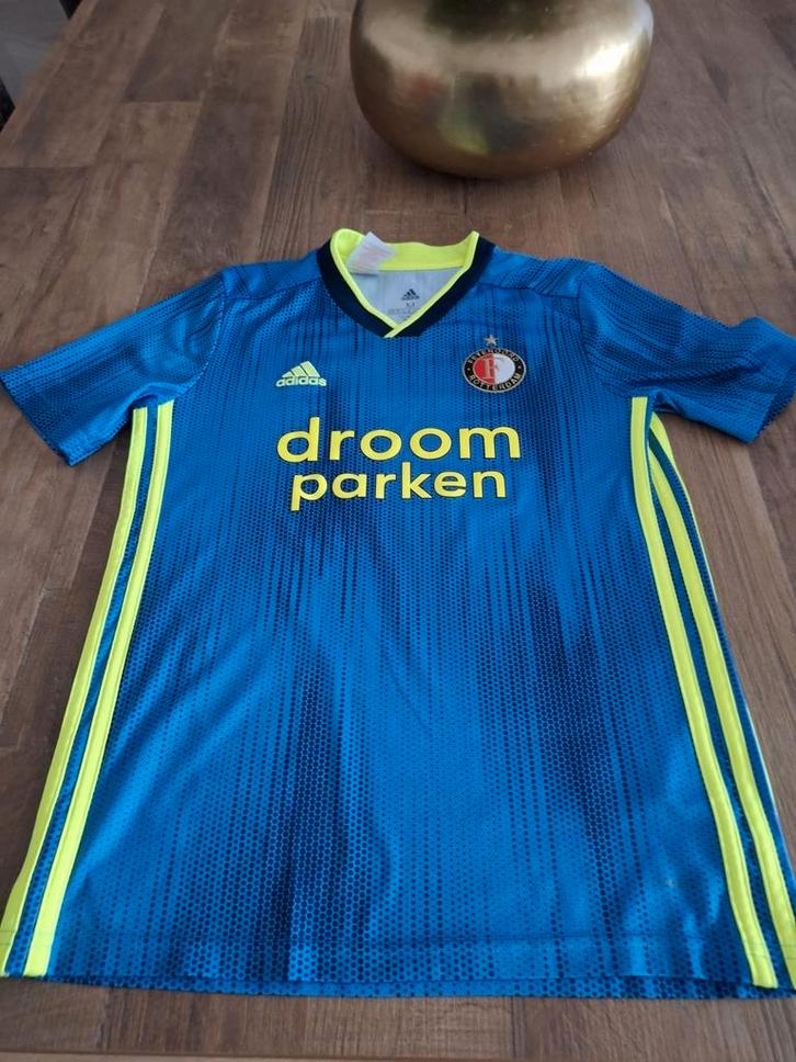 feyenoord kindertenues, Sport en Fitness, Voetbal, Gebruikt, Shirt, Maat XS of kleiner, Ophalen of Verzenden