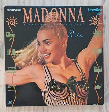 Madonna Laserdisc - Blond Ambition Tour beschikbaar voor biedingen
