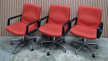 11 x Vintage bureaustoelen Retro Vergaderstoelen kantoor beschikbaar voor biedingen