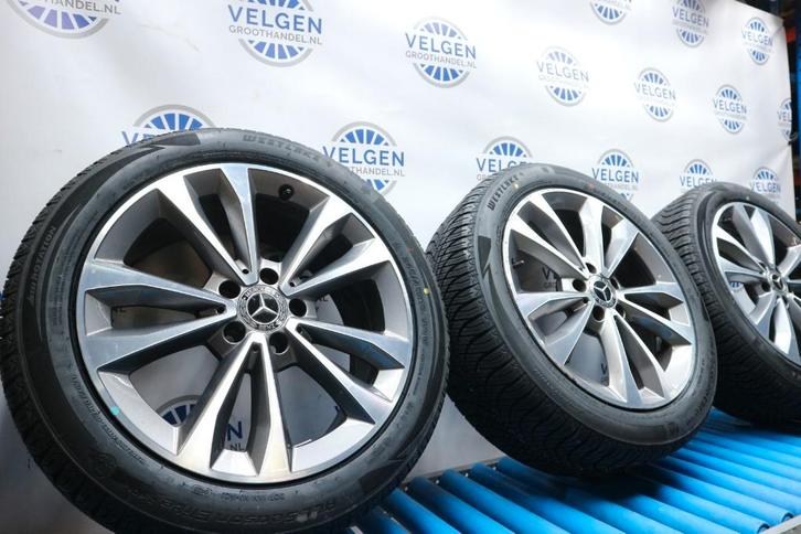 Mercedes 18 inch vito Viano v-klasse origineel nieuwe banden, Auto-onderdelen, Banden en Velgen, Banden en Velgen, Zomerbanden