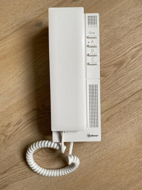 Golmar RT-540 plus SE huistelefoon, Huis en Inrichting, Deurbellen, Nieuw, Bedraad, Ophalen of Verzenden