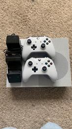 Xbox One S, Spelcomputers en Games, Spelcomputers | Xbox One, Met 2 controllers, Refurbished, Xbox One S, Ophalen of Verzenden