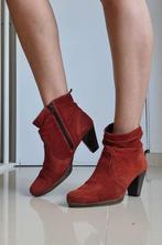 Rode enkellaarsjes, Kleding | Dames, Tamaris, Lage of Enkellaarzen, Ophalen of Verzenden, Gedragen