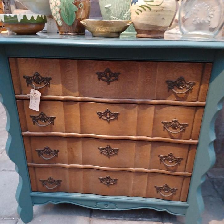 Houten Saliegroene ladenkast/kast/buikkast, Antiek en Kunst, Curiosa en Brocante, Ophalen