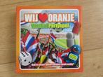 Voetbal partyspel: wij houden van oranje, Nieuw, Ophalen of Verzenden, Drie of vier spelers