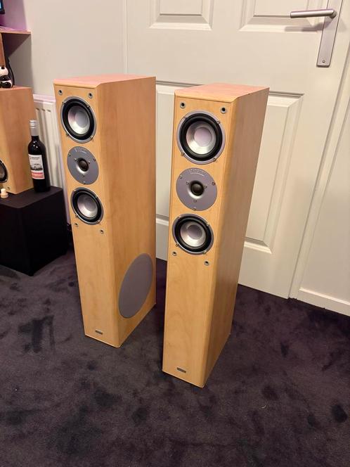Magnat motion 990 set Surround Set, Audio, Tv en Foto, Luidsprekers, Gebruikt, Front, Rear of Stereo speakers, 60 tot 120 watt