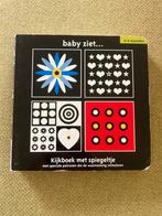 Baby boekje met spiegeltje, Ophalen, Zo goed als nieuw, 0 tot 6 maanden
