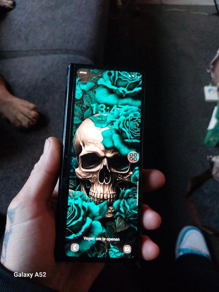 Samsung Galaxy Fold 4 - Vlek binnenscherm, Telecommunicatie, Mobiele telefoons | Overige merken, Gebruikt, Zonder abonnement, Zonder simlock